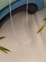 925 Sterling Silver Thin Arch Necklace