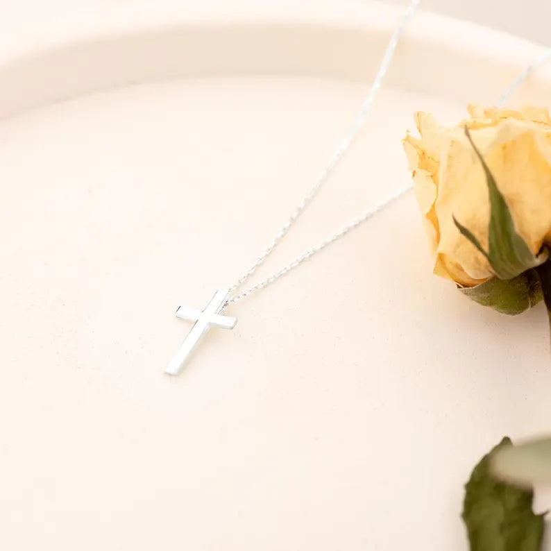 925 Sterling Silver Small Cross Necklace