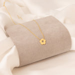 925 Sterling Silver Minimalist Daisy Necklace