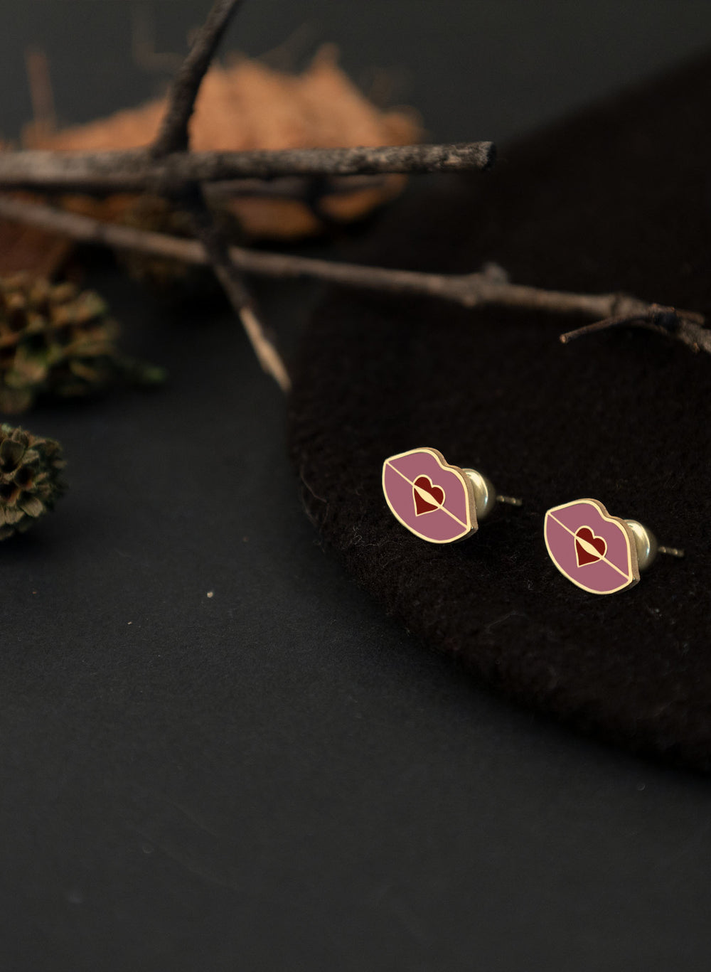 925 Sterling Silver Enamel Kiss Earrings