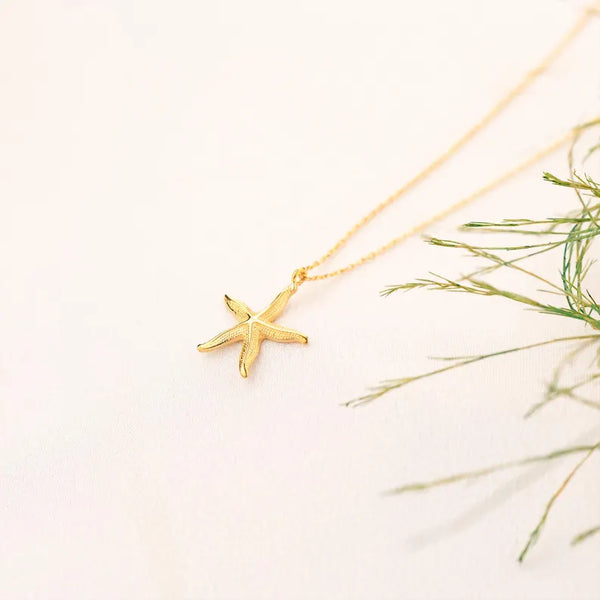 925 Sterling Silver Deni̇z Stari Necklace