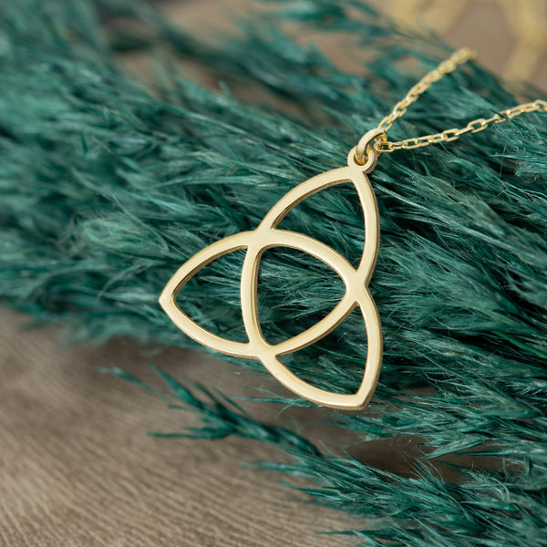 925 Sterling Silver Trinity Knot Necklace
