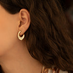 925 Sterling Silver Crystal Pave Ucu Sivri Uzay Yolu Earrings
