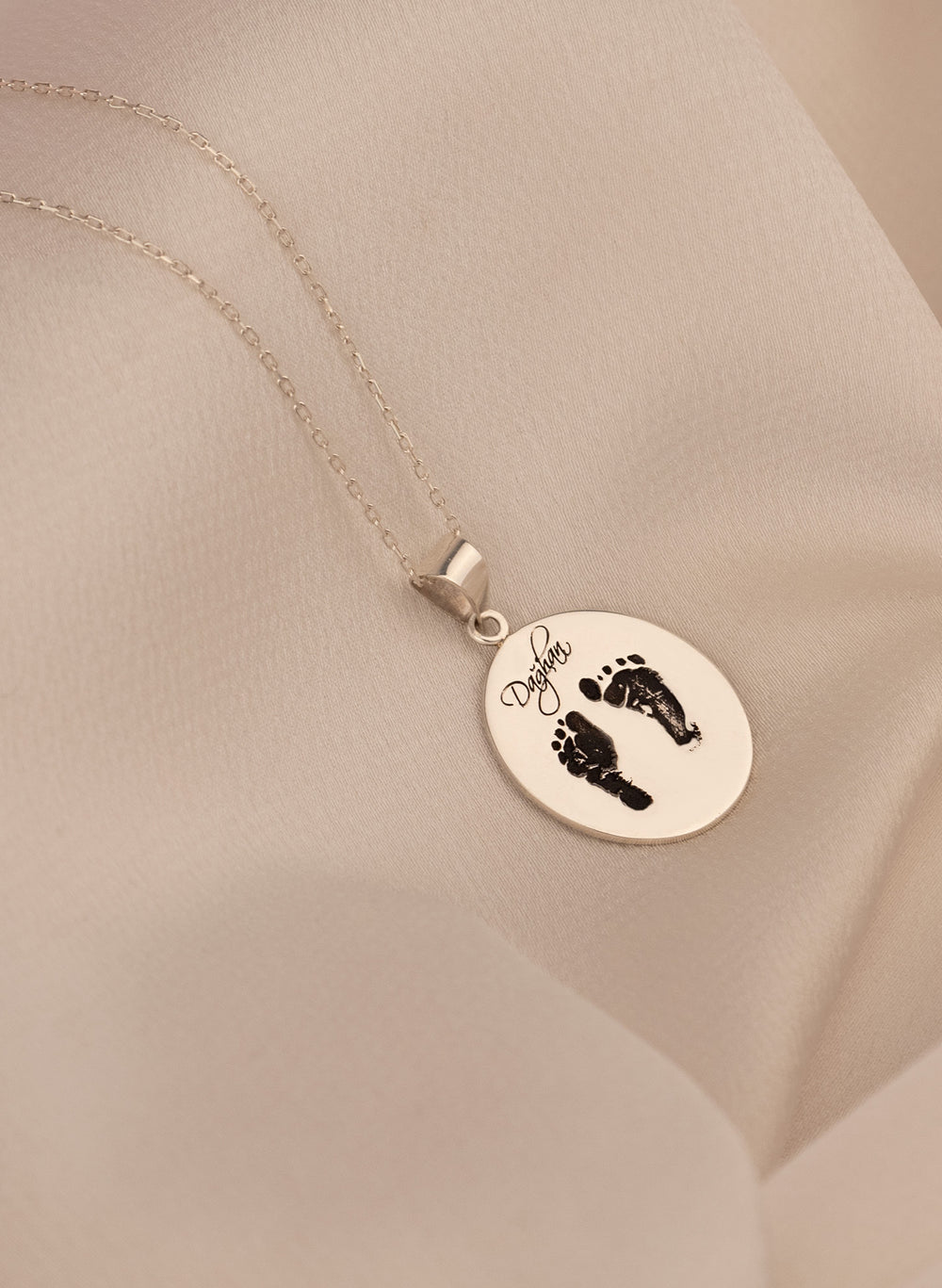 925 Sterling Silver Footprint Necklace