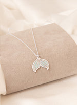 925 Sterling Silver Whale Tail Necklace Mother Of Pearl Embroidered