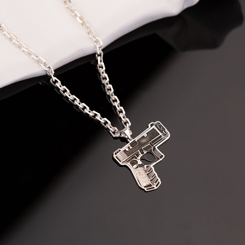 925 Sterling Silver Bold Force Chain Pistol Necklace