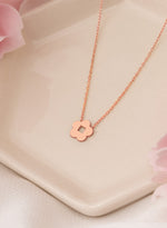 925 Sterling Silver Minimalist Daisy Necklace