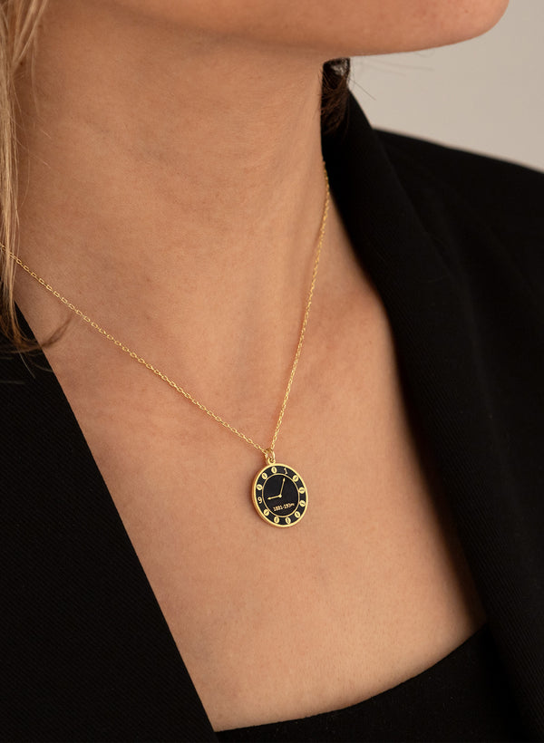 925 Sterling Silver Saat 9:05 Necklace