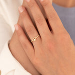 925 Sterling Silver Heart Ortasi Taş Ring Kenarlar Burgu