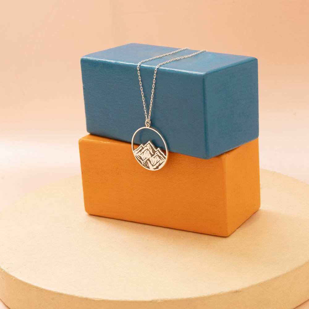 925 Sterling Silver Mountain Necklace