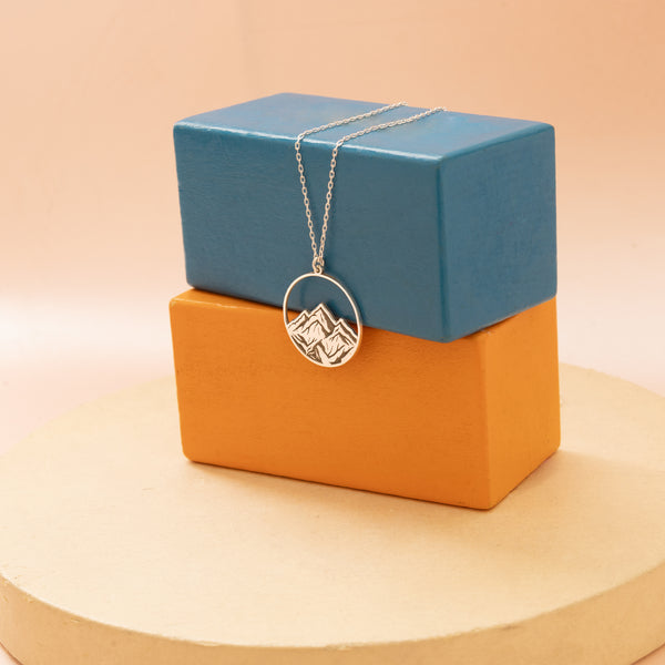 925 Sterling Silver Mountain Necklace